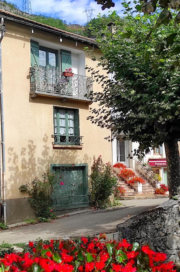 La Maison Des Vacances Auzat Exteriör bild